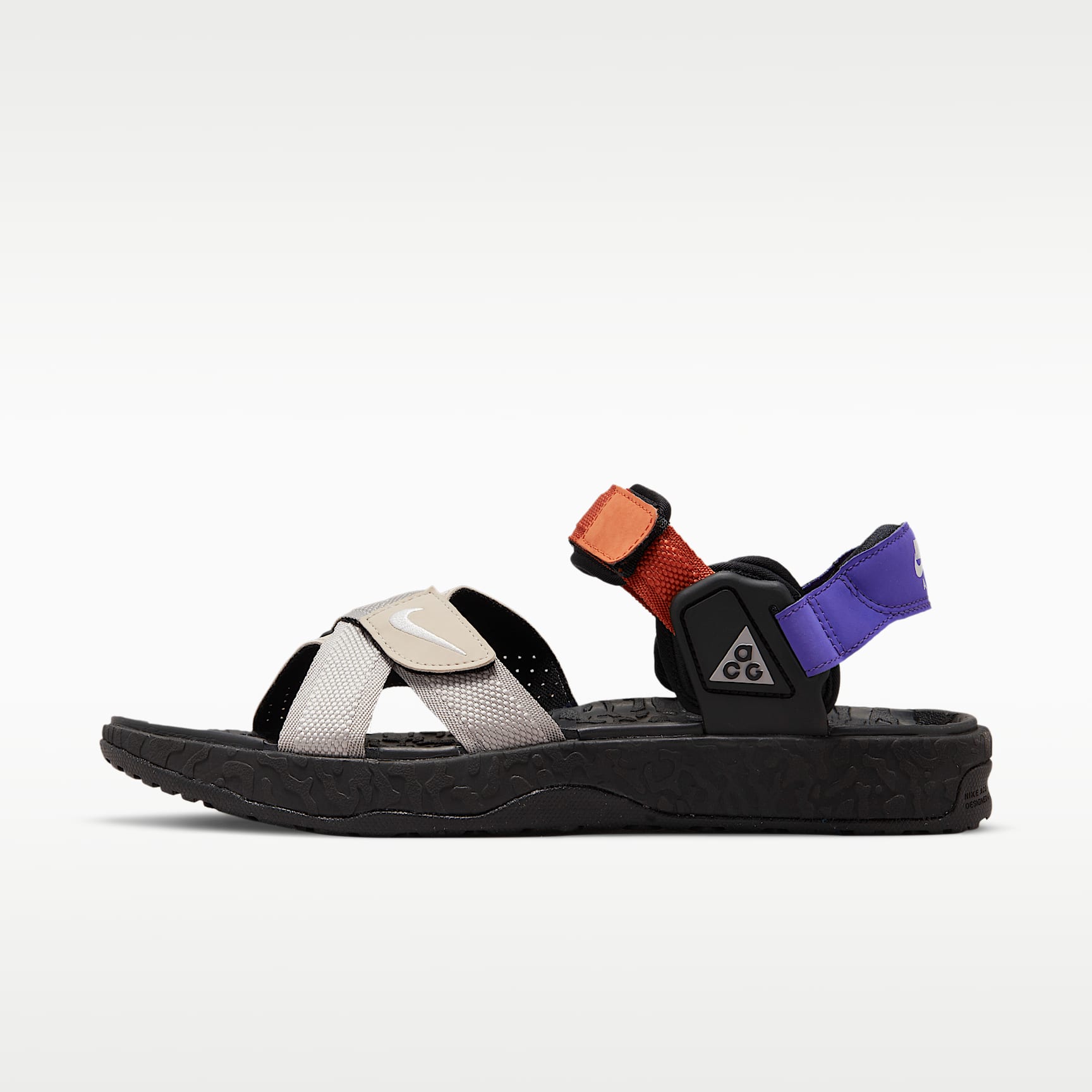 ACG Air Deschutz+ Sandals. Nike LU